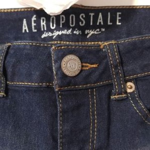 Aeropostale Dark Wash Bermuda Cutoff Jean Shorts - Picture 2 of 15